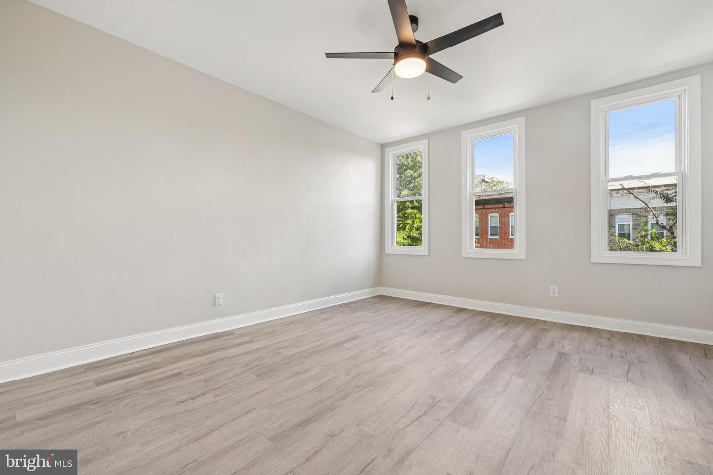 1610 N Bond Street photo 10