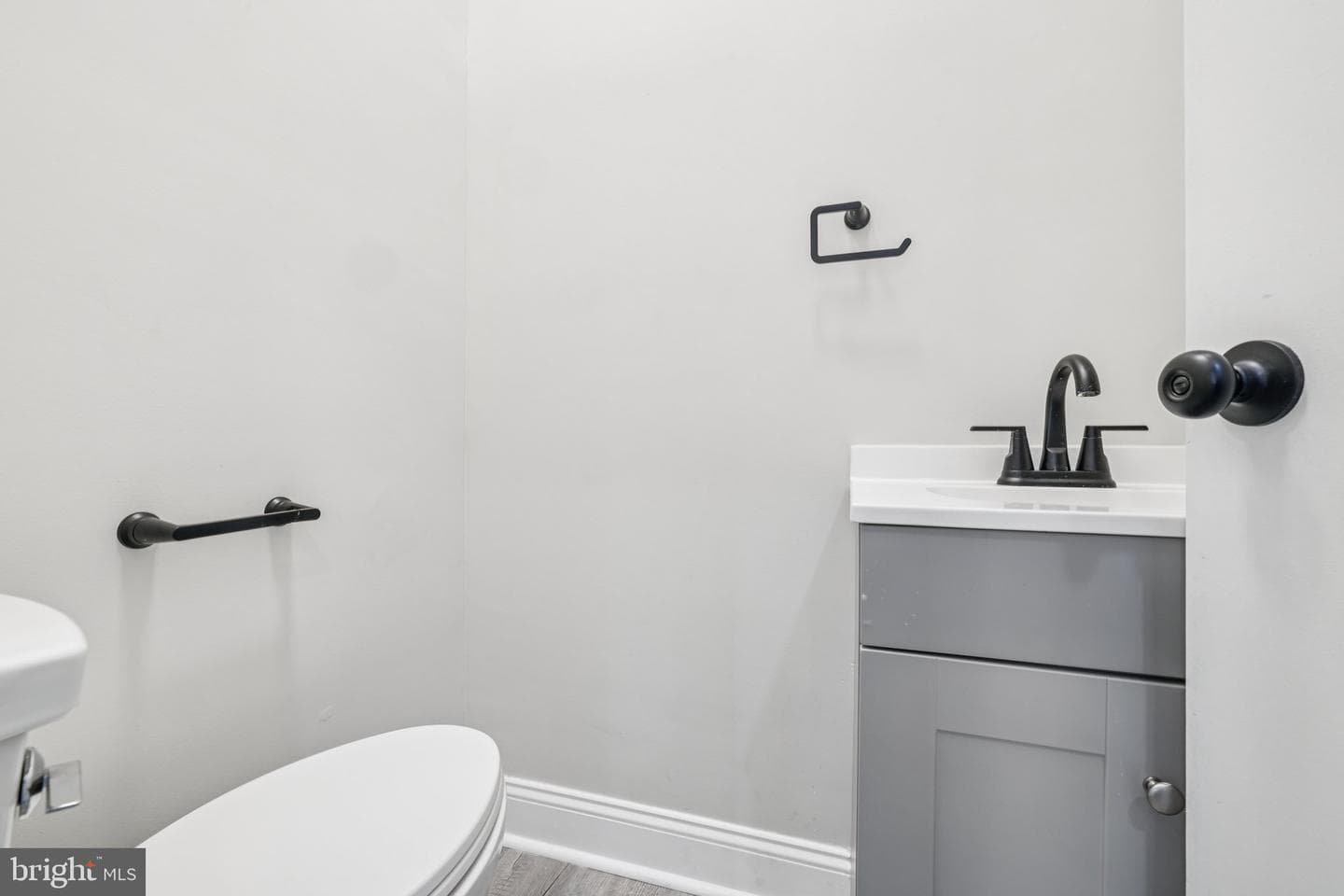 1610 N Bond Street photo 20