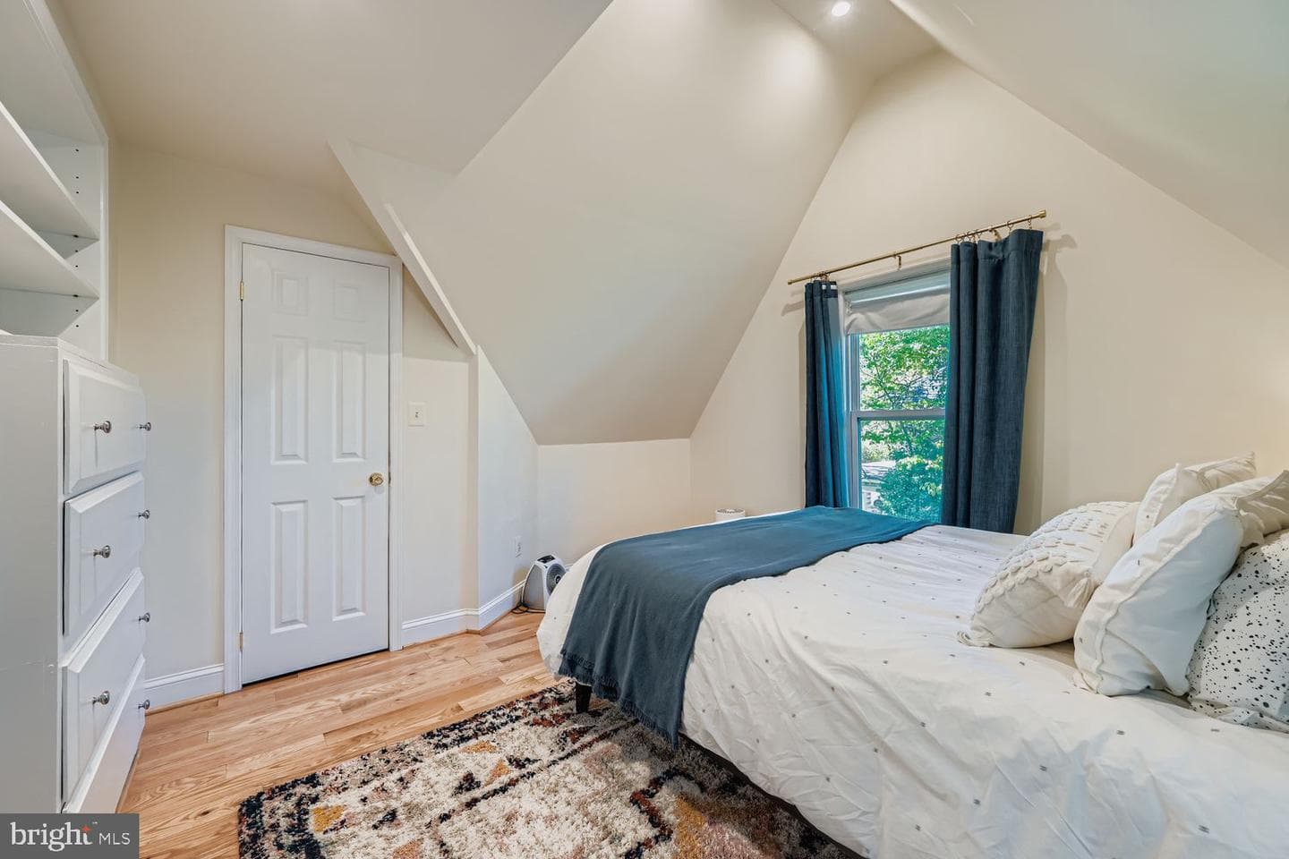 2316 Erdman Avenue photo 26