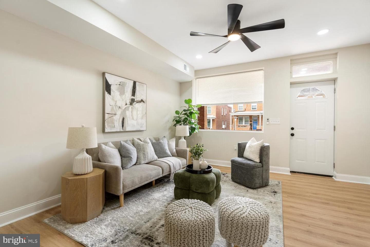425 Elrino Street photo 10