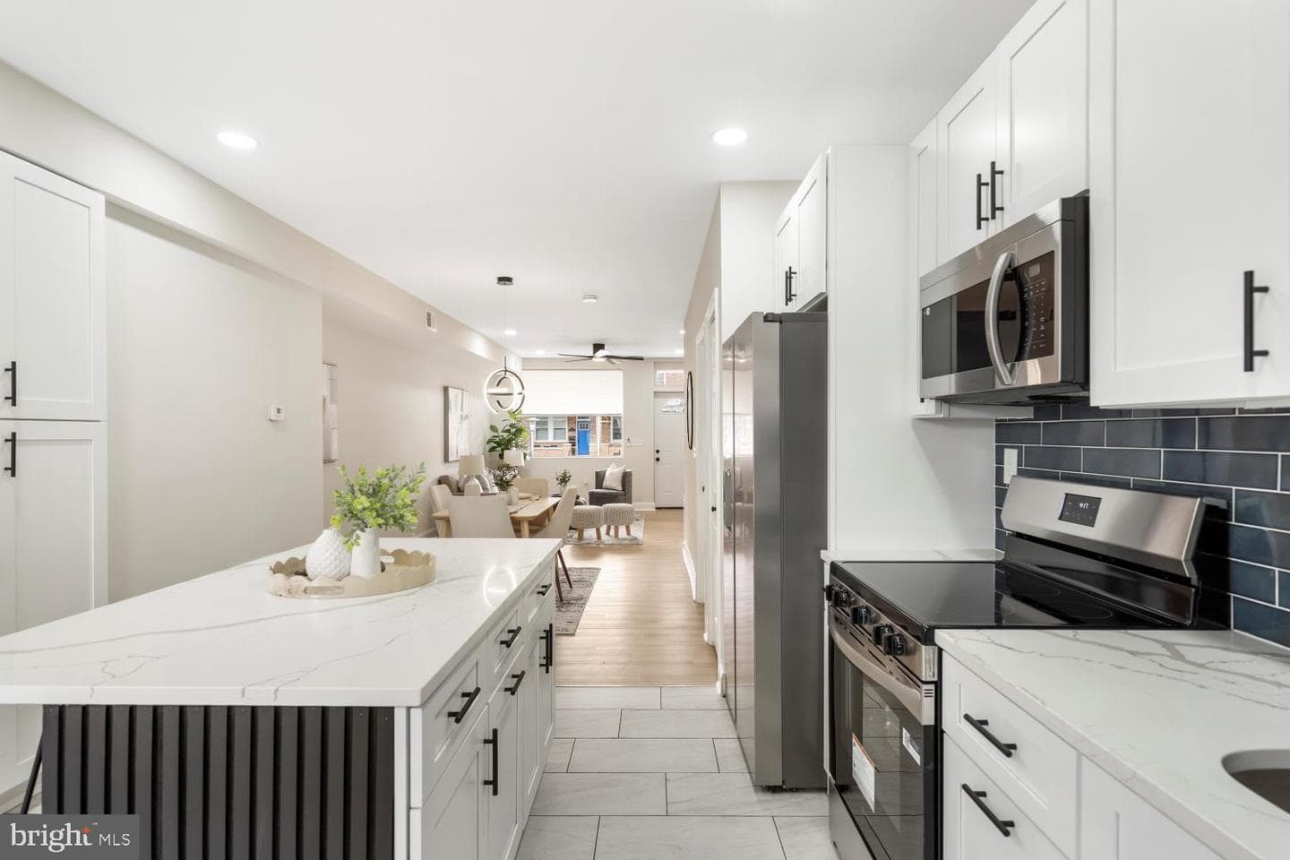 425 Elrino Street photo 4