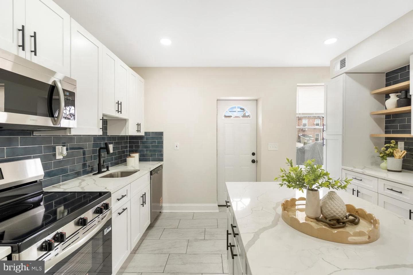 425 Elrino Street photo 5