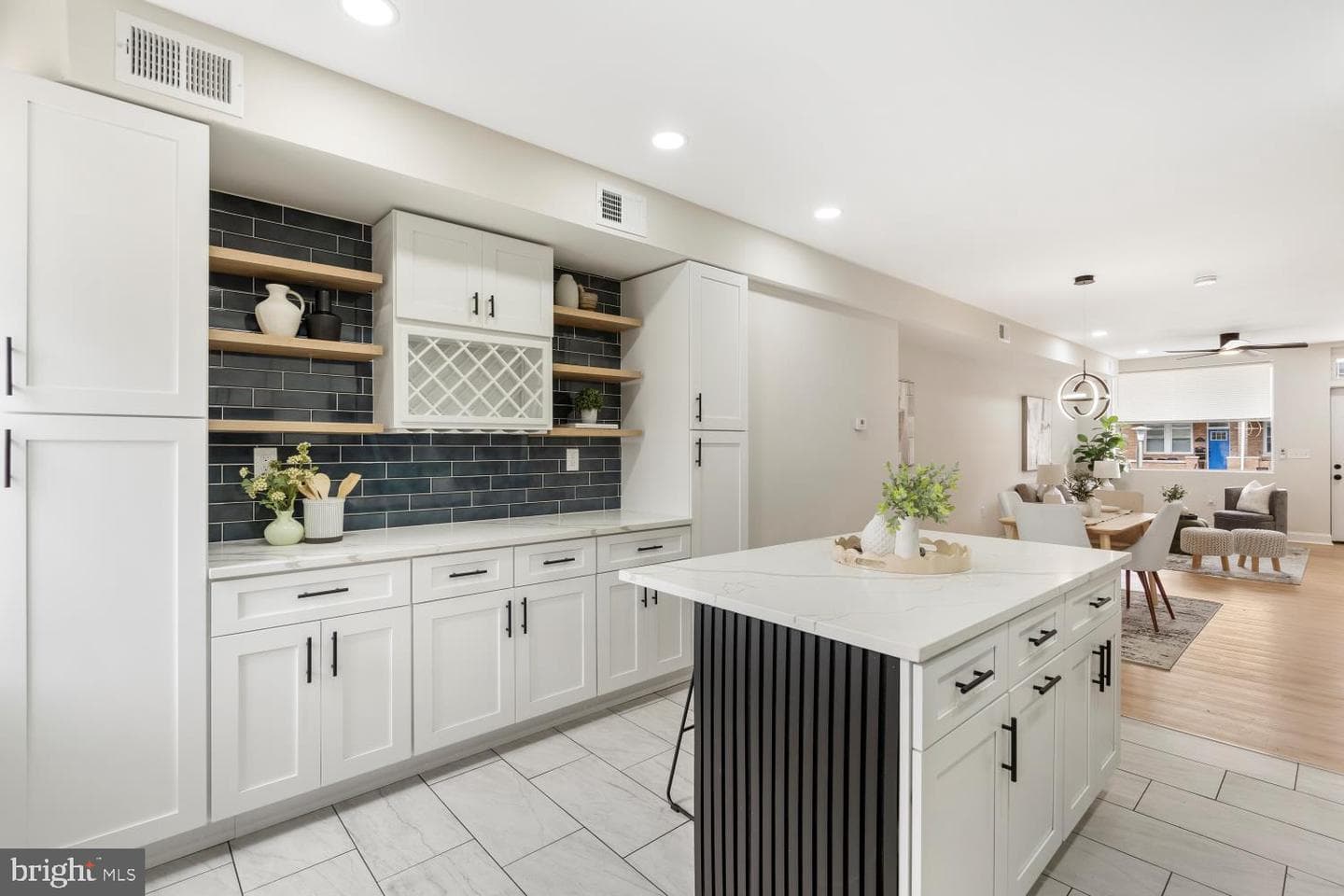 425 Elrino Street photo 6