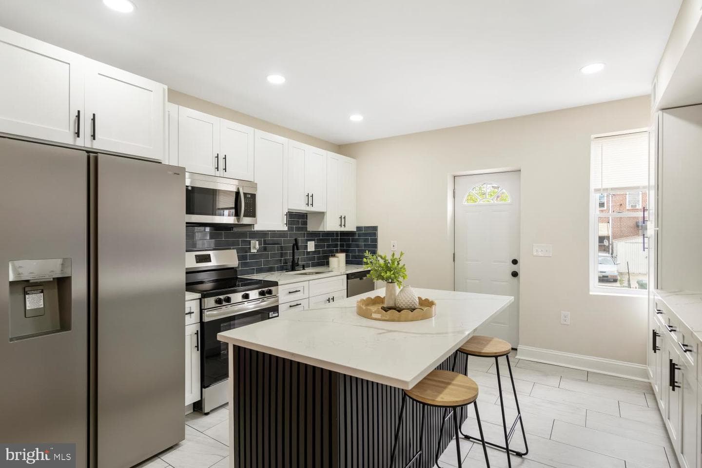 425 Elrino Street photo 7