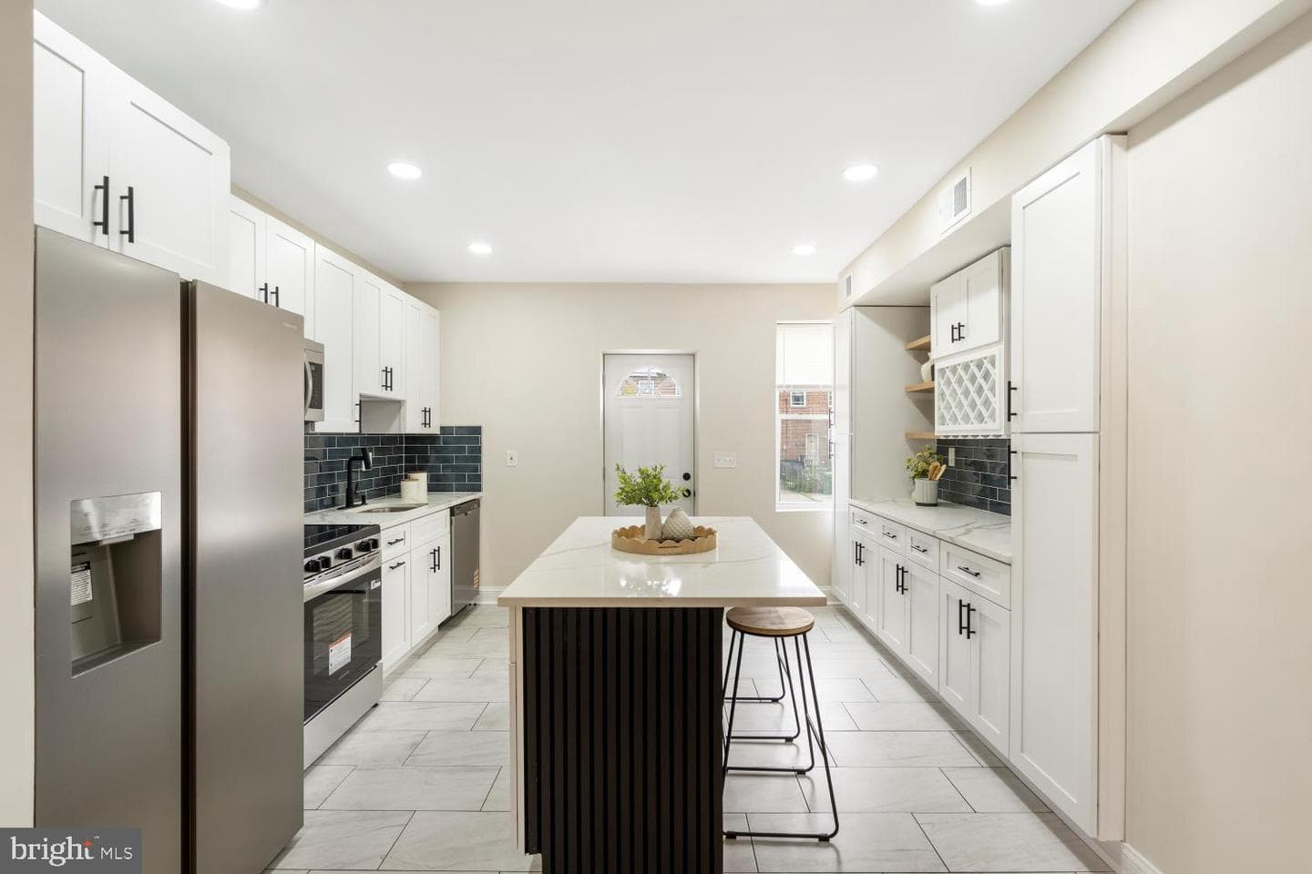 425 Elrino Street photo 8