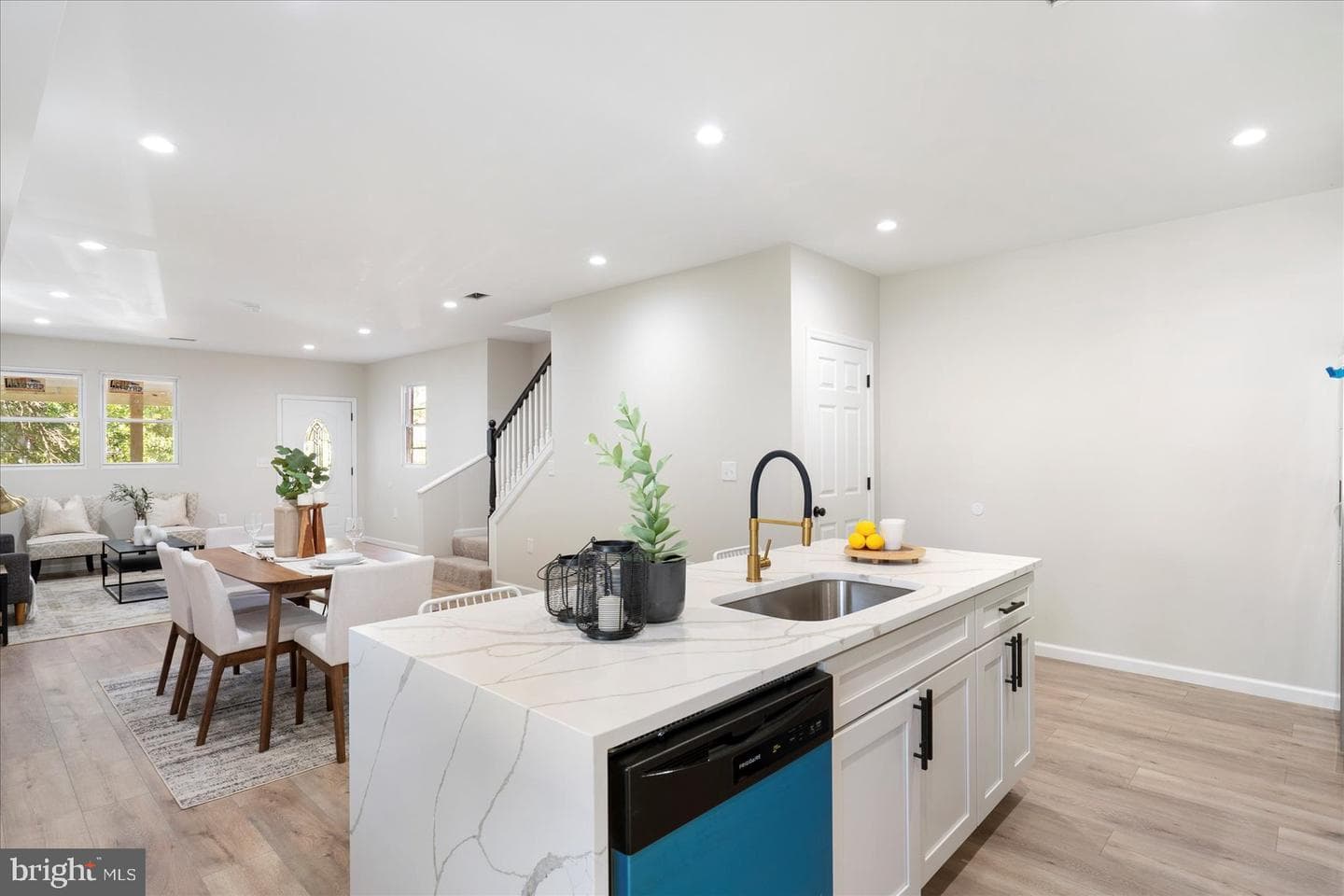 5218 Cuthbert Avenue photo 34