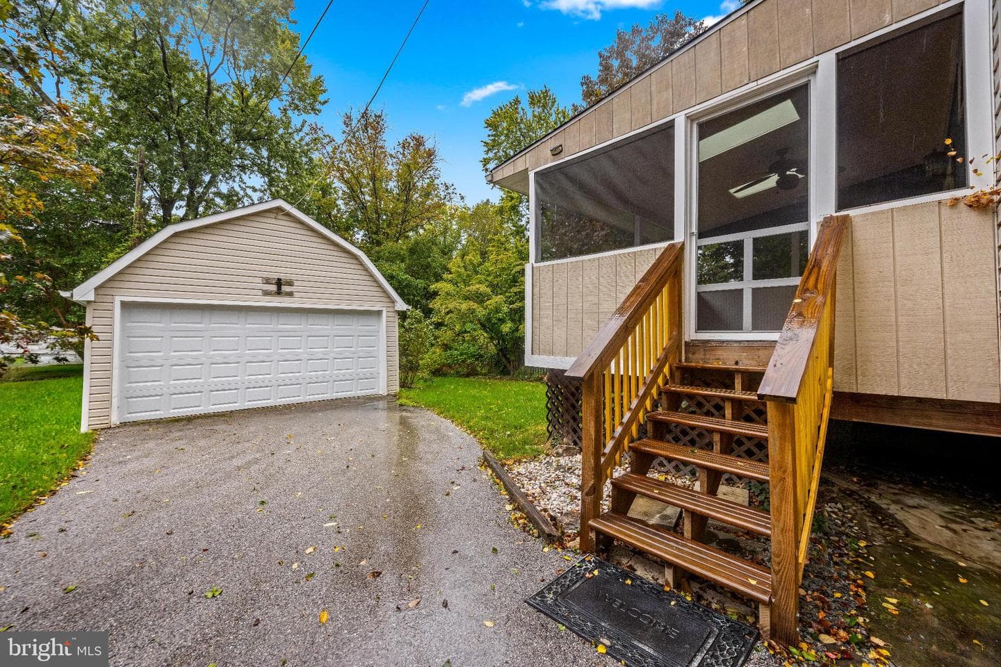 307 E Lake Avenue photo 45