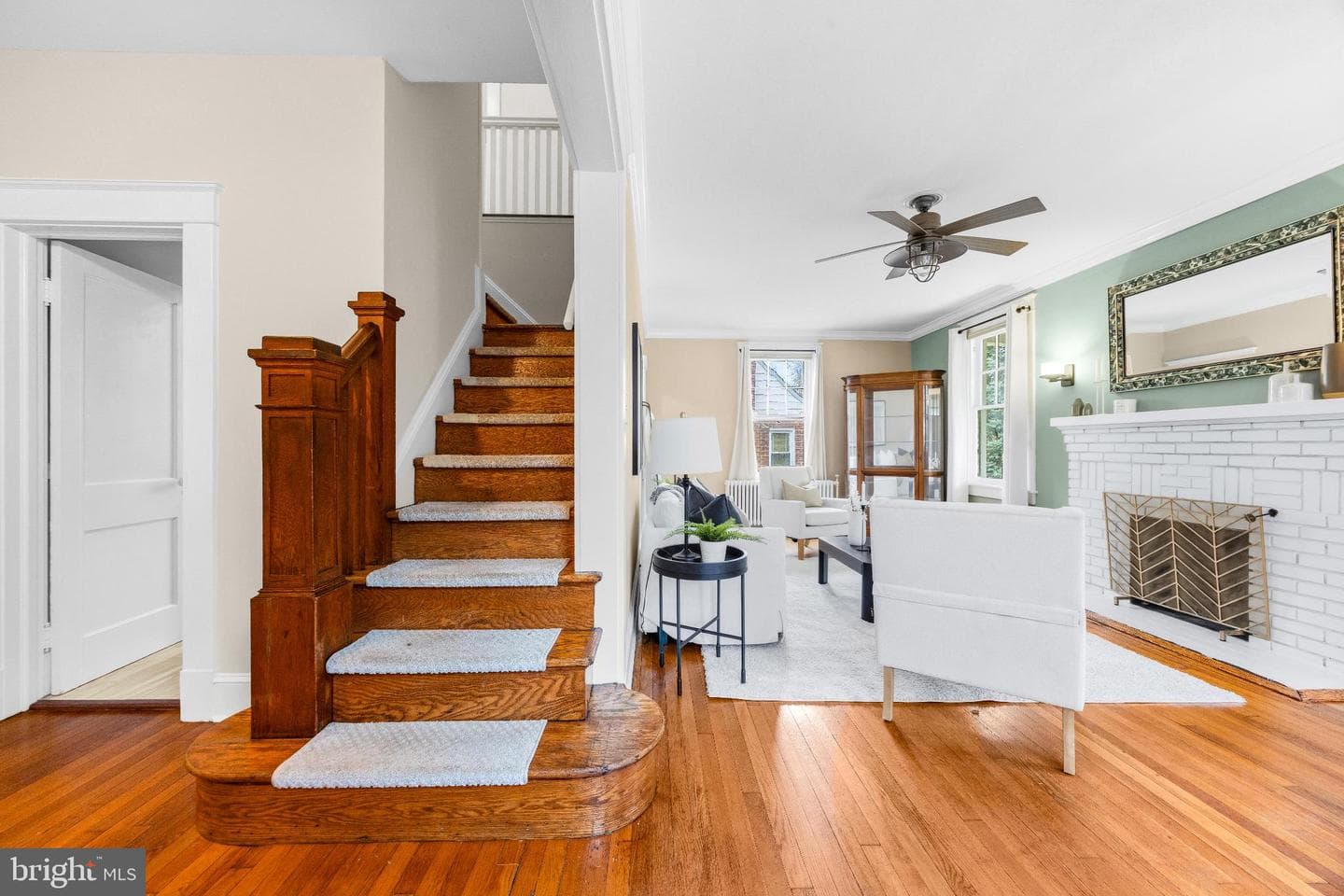 307 E Lake Avenue photo 8