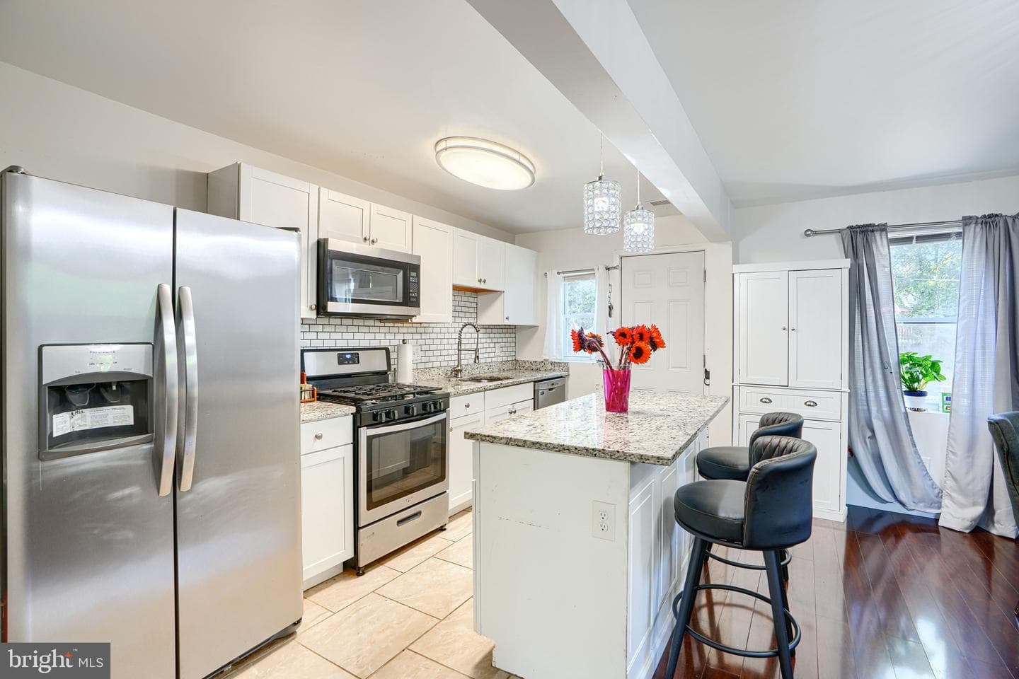 4054 Hilton Road photo 6