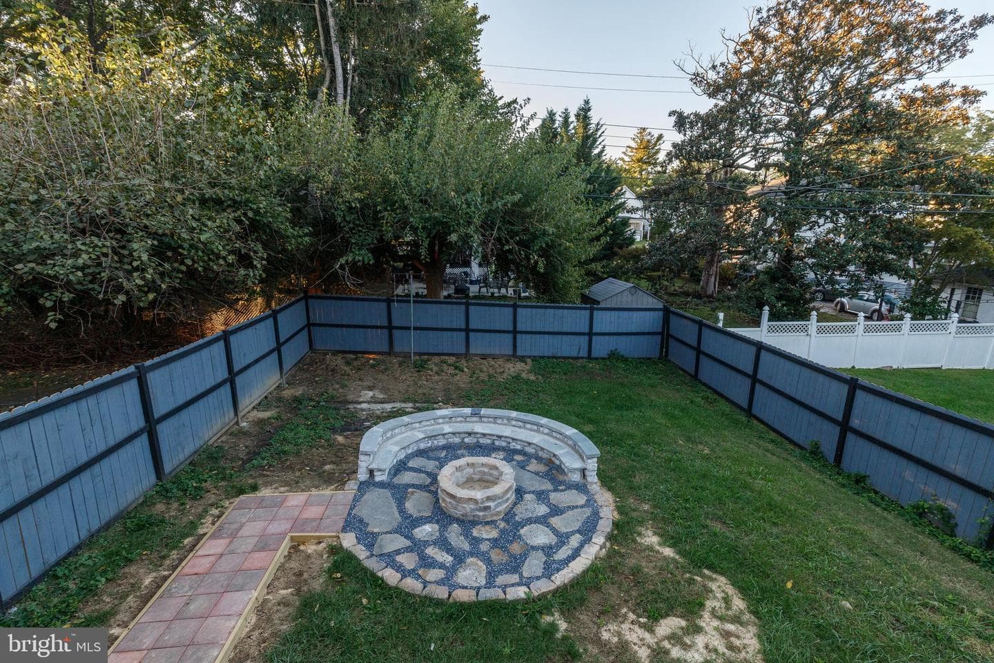 3929 Duvall Avenue photo 46