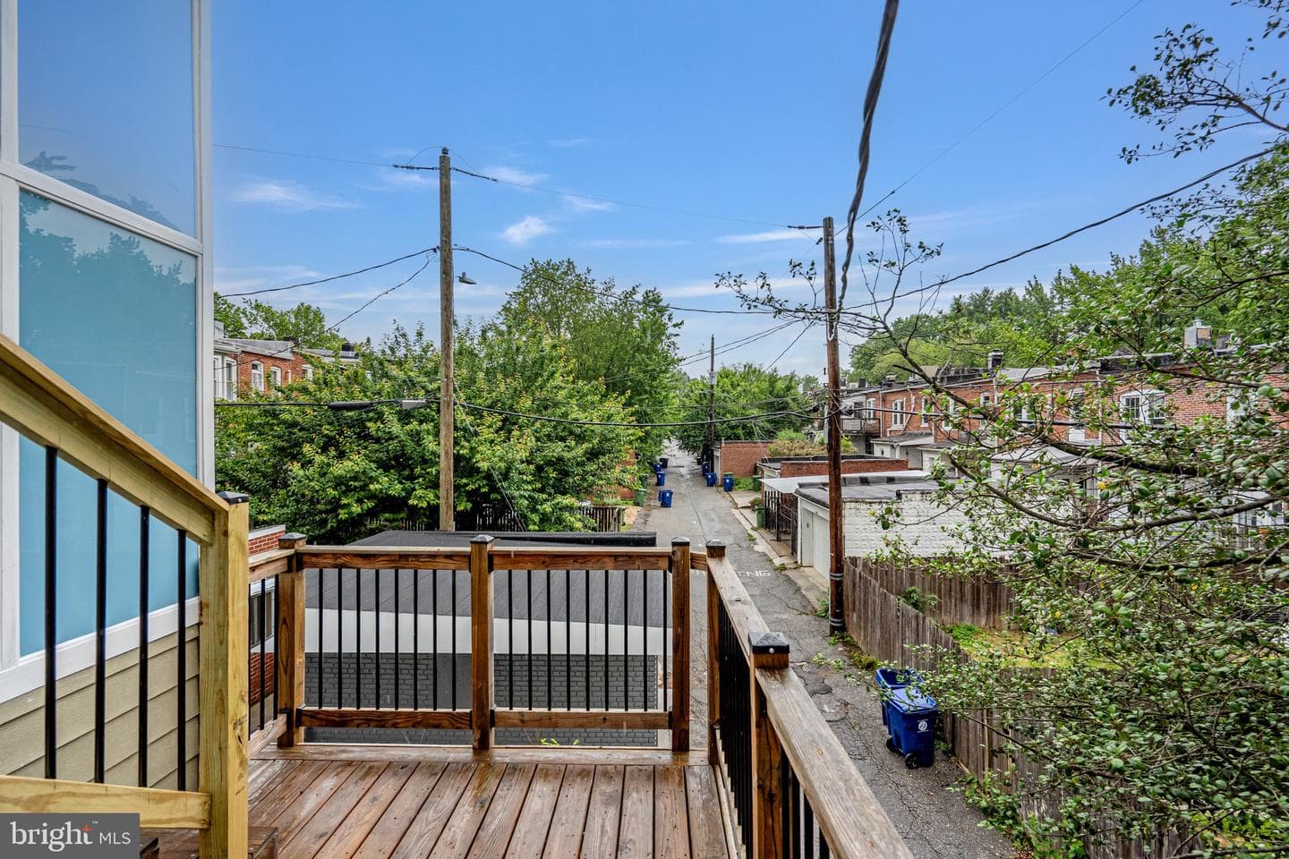 200 W 29th Street W photo 23