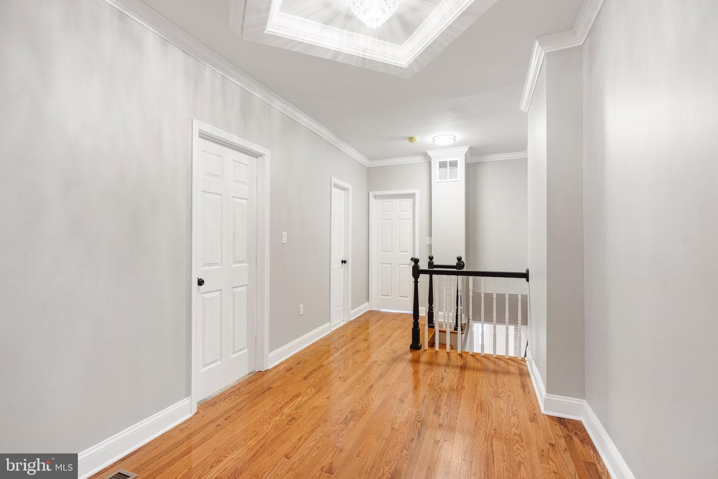 200 W 29th Street W photo 24