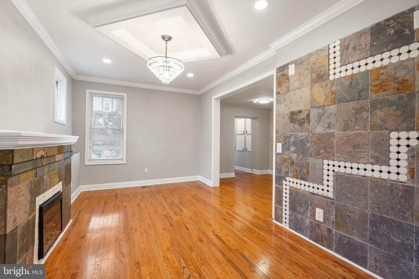 200 W 29th Street W photo 33