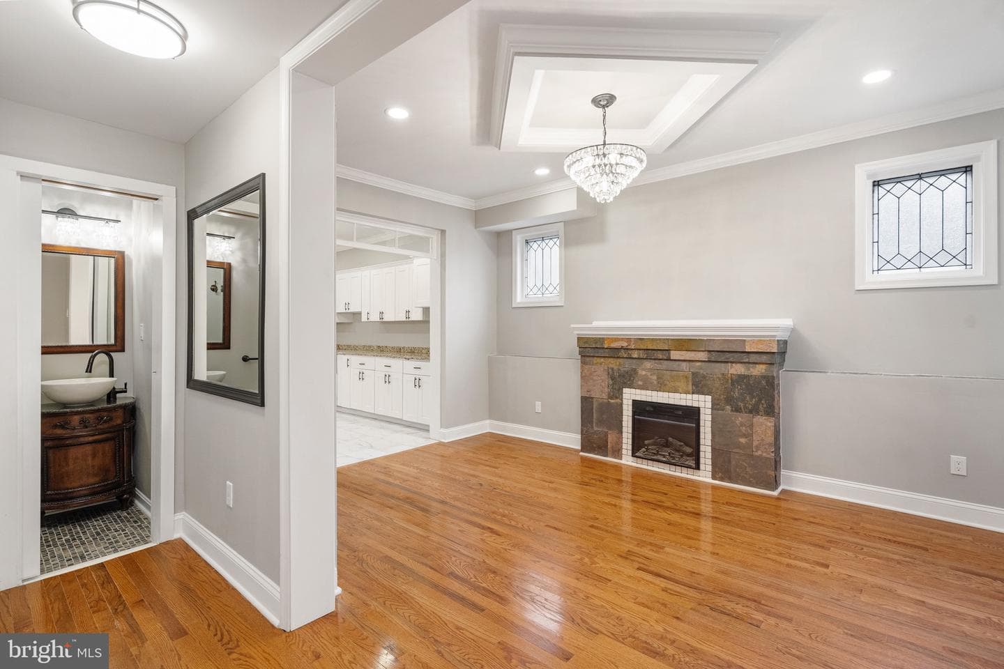 200 W 29th Street W photo 35