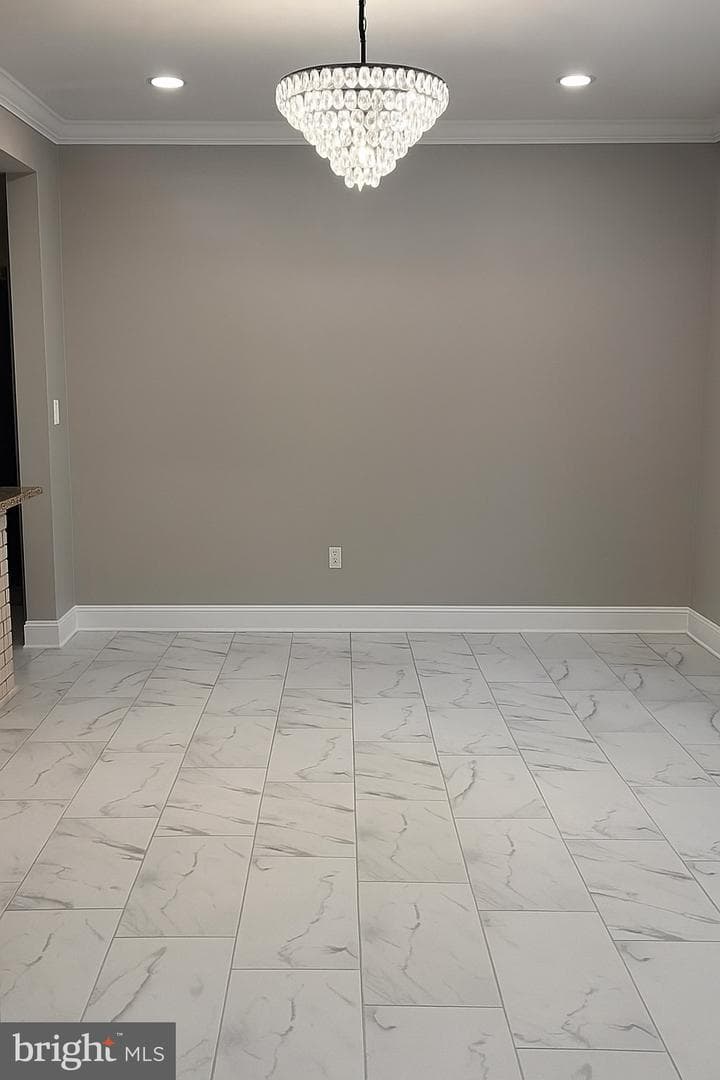 200 W 29th Street W photo 38