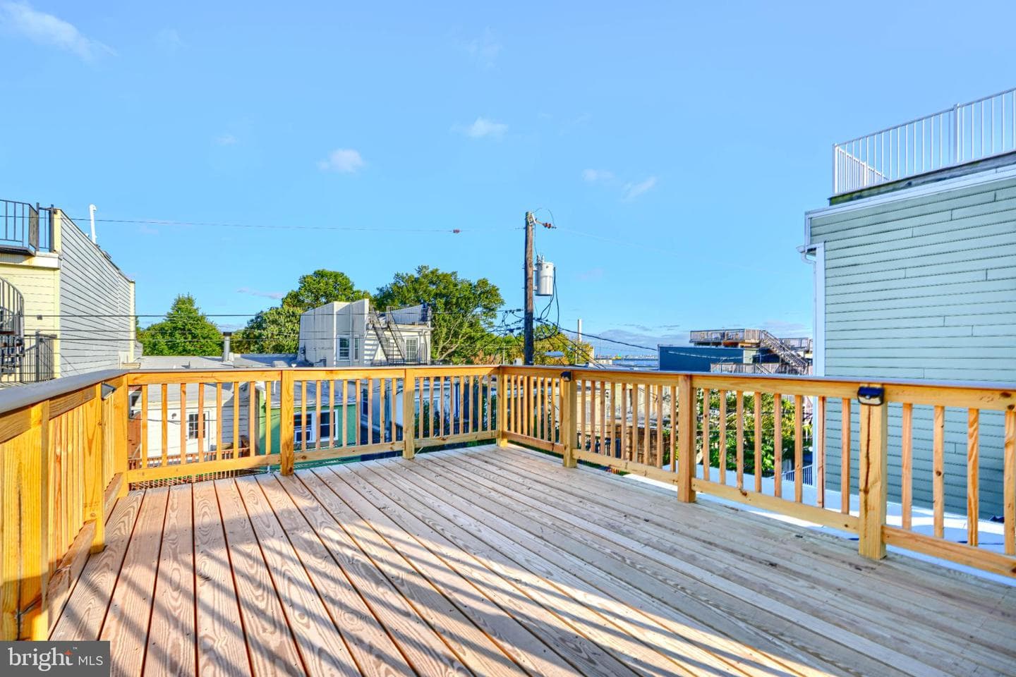 1709 William Street photo 43