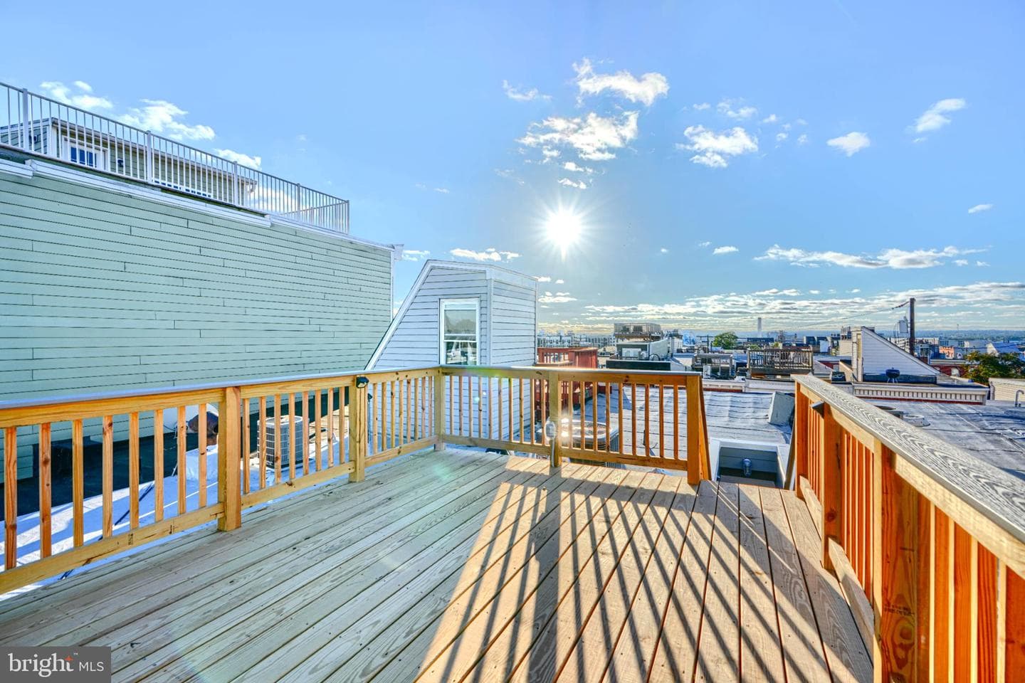 1709 William Street photo 44