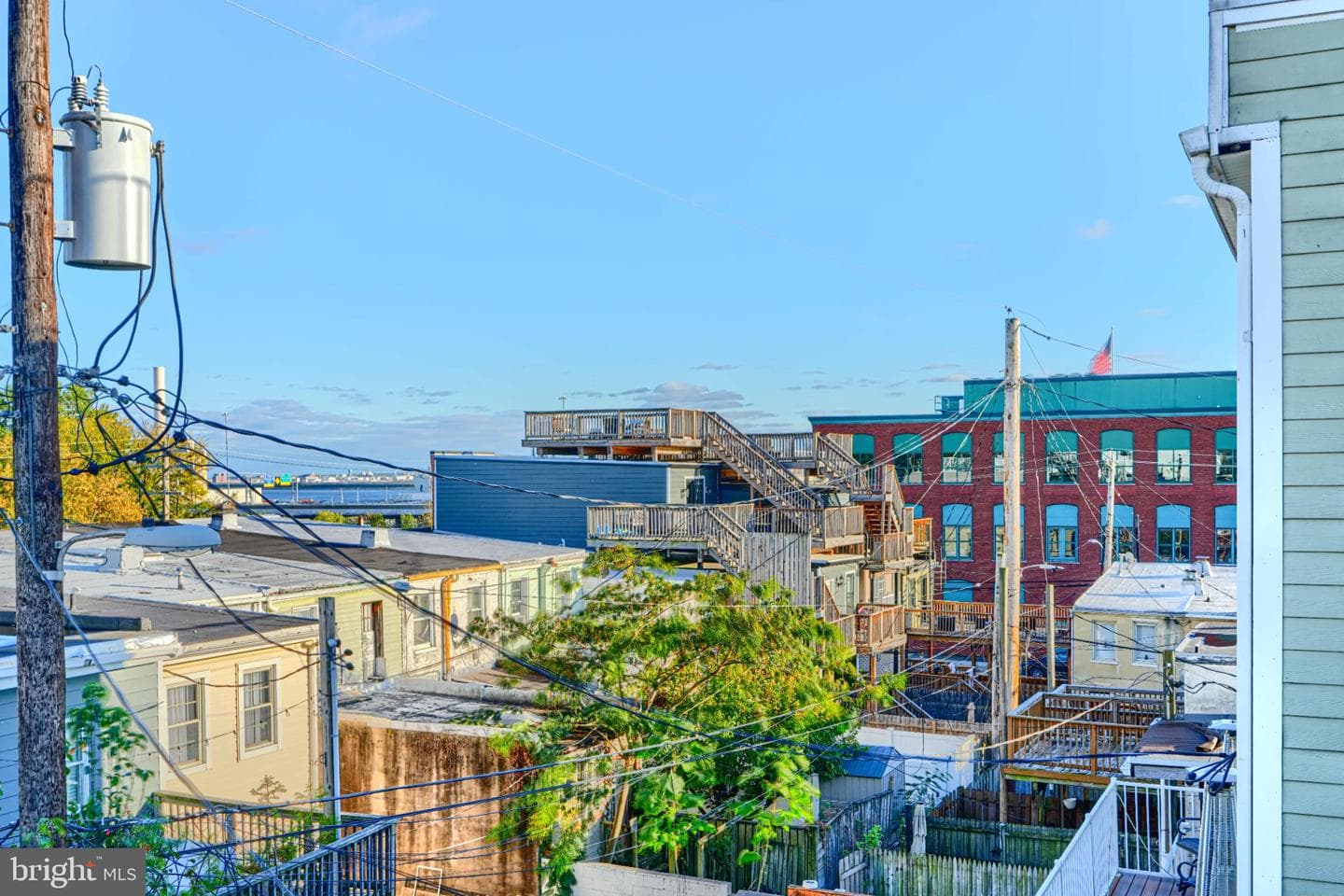 1709 William Street photo 46