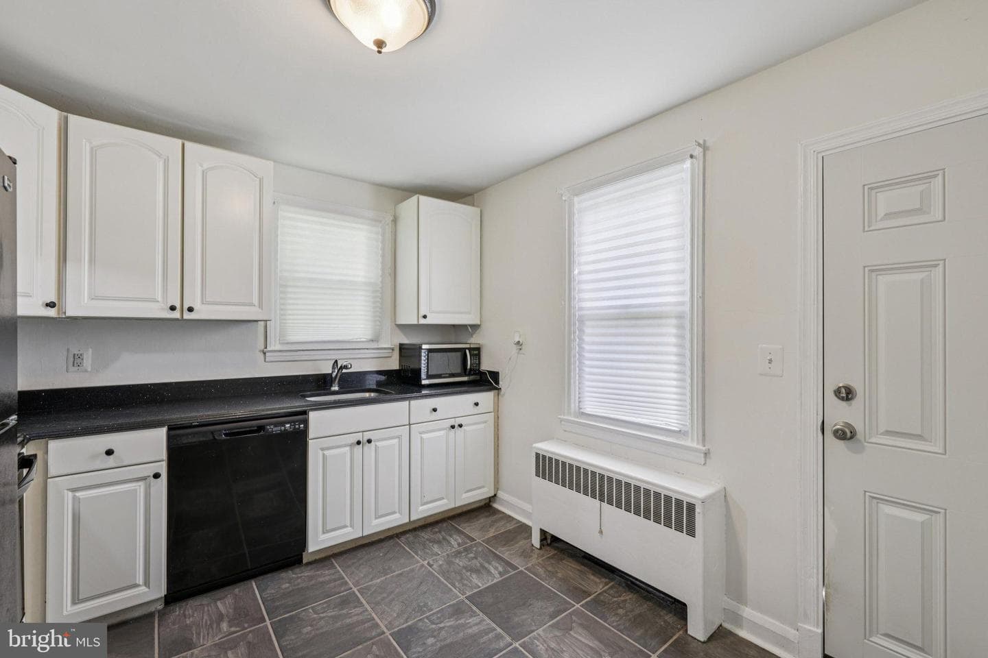 6907 Moyer Avenue photo 13