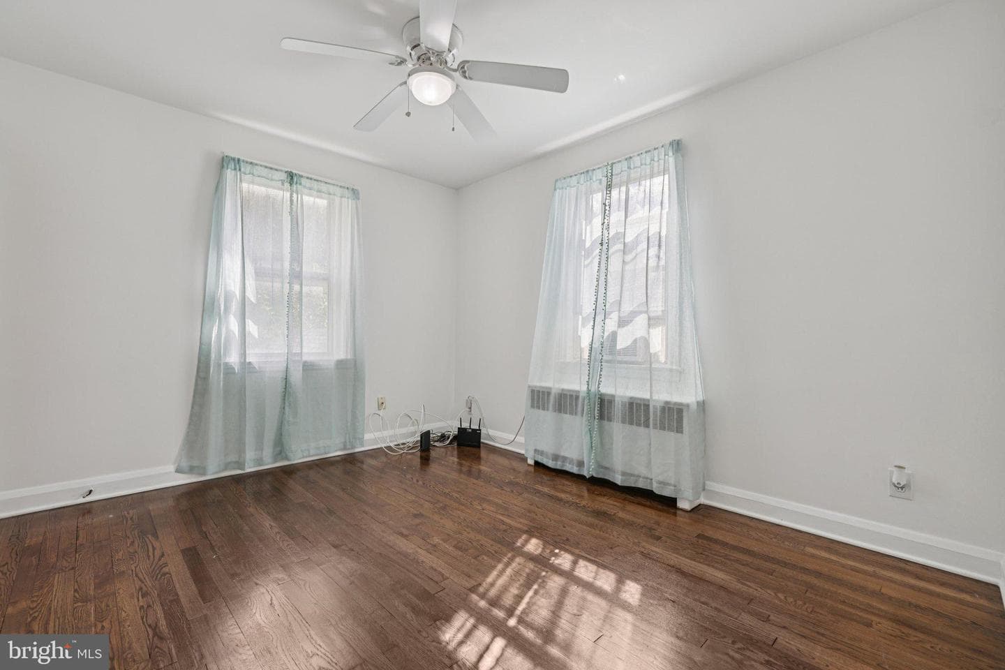 6907 Moyer Avenue photo 19