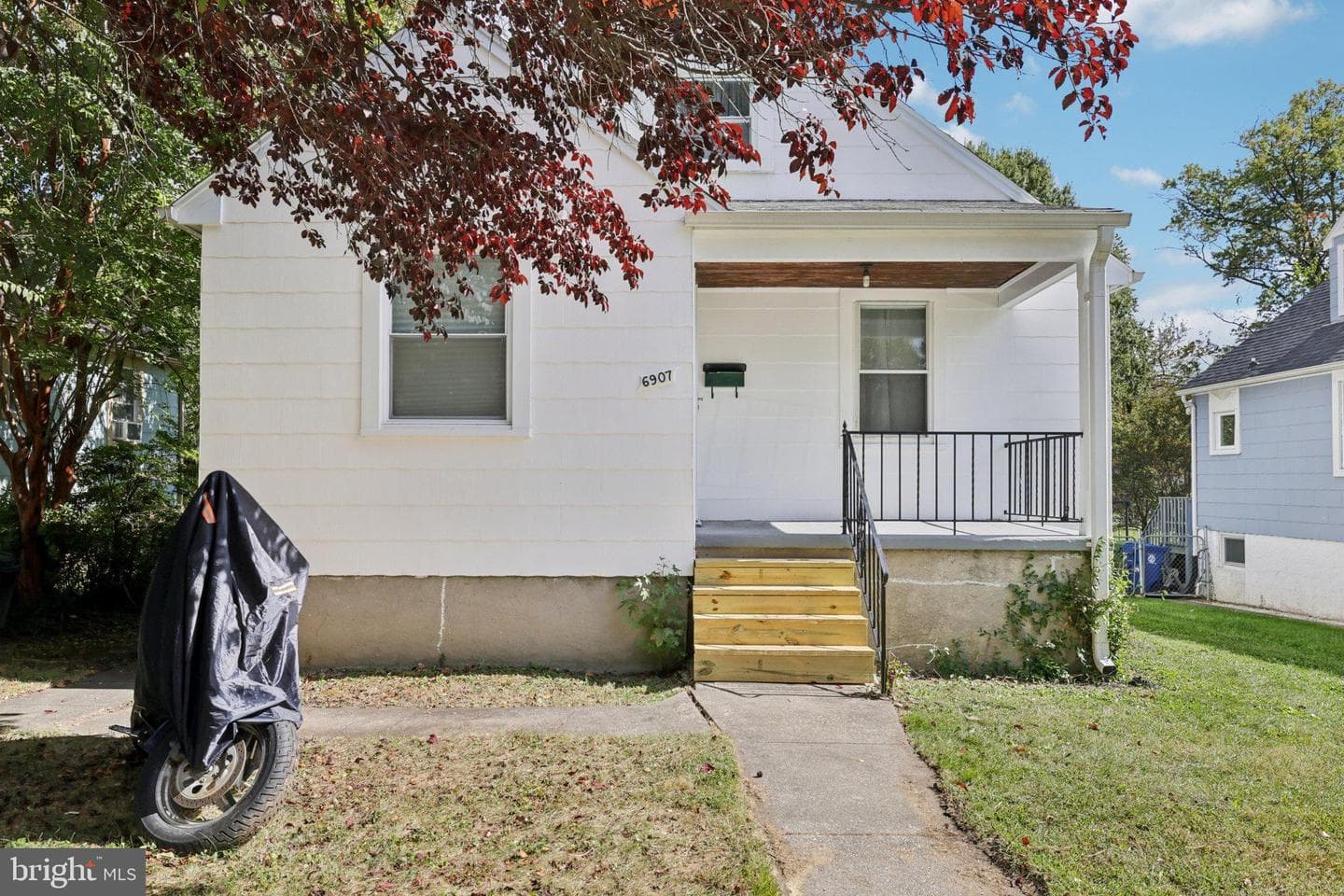6907 Moyer Avenue photo 2