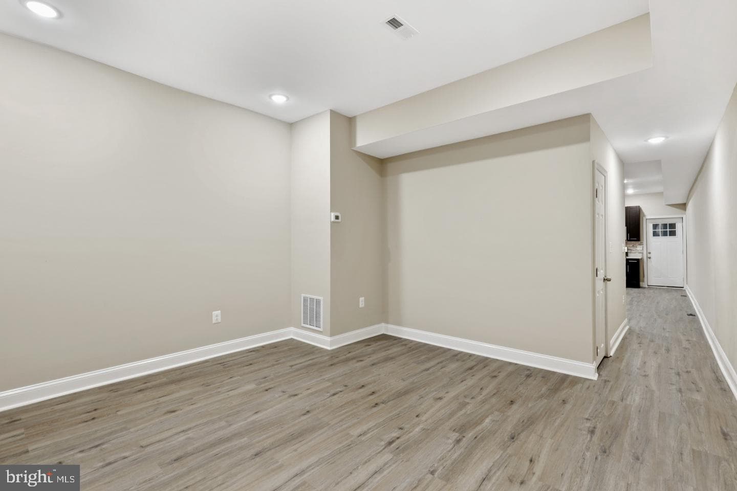 2100 N Smallwood Street photo 19