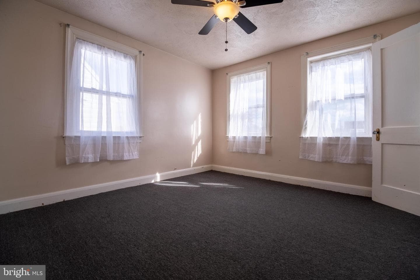 6714 Boston Avenue photo 5
