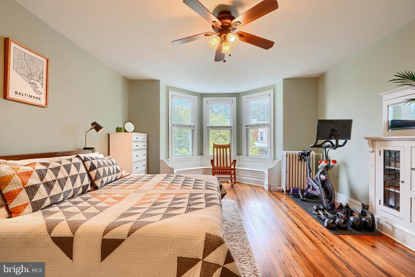 2511 Guilford Avenue photo 39