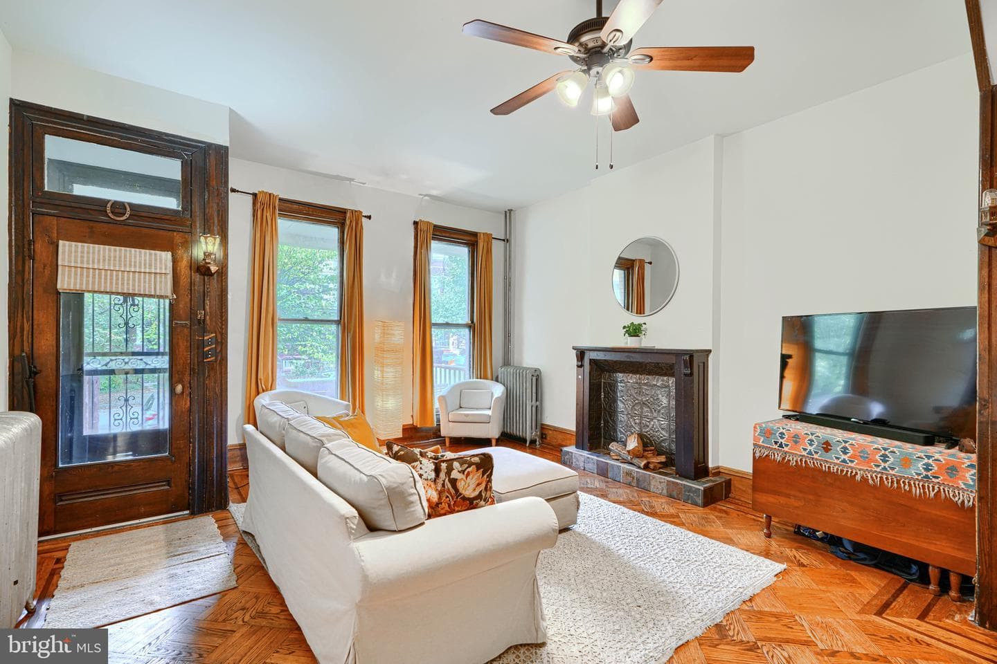 2511 Guilford Avenue photo 9