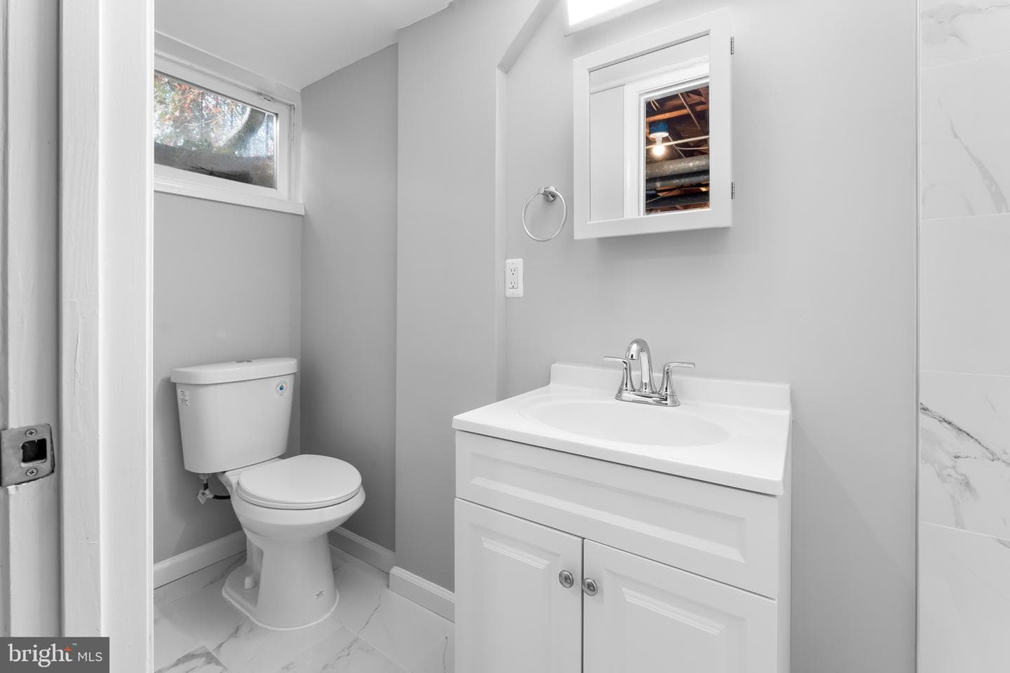 4117 Eastmont Avenue photo 14