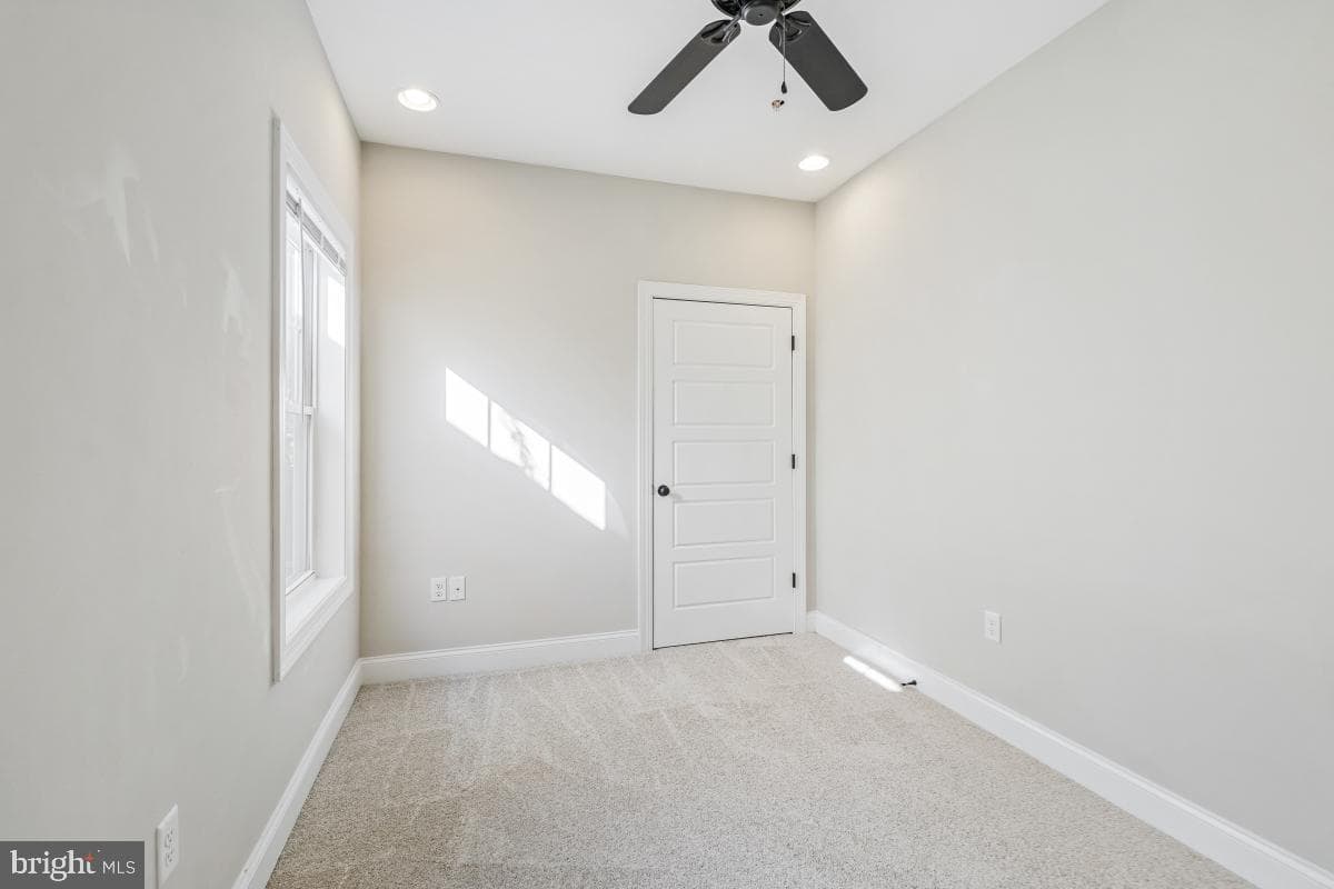 238 S Collington Avenue photo 37