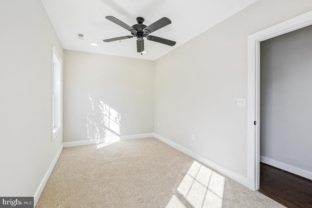 238 S Collington Avenue photo 47