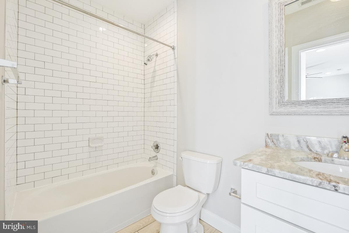 238 S Collington Avenue photo 51