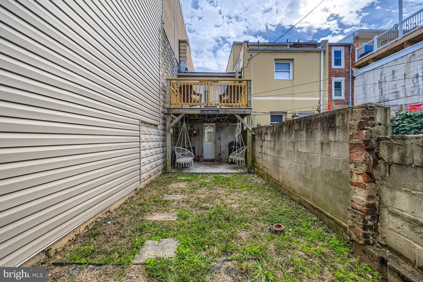 3022 Hudson Street photo 26