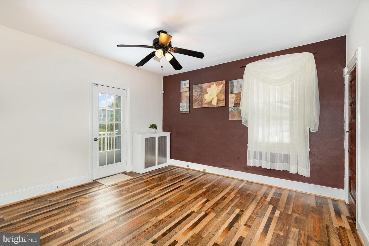 5005 Catalpha Road photo 11