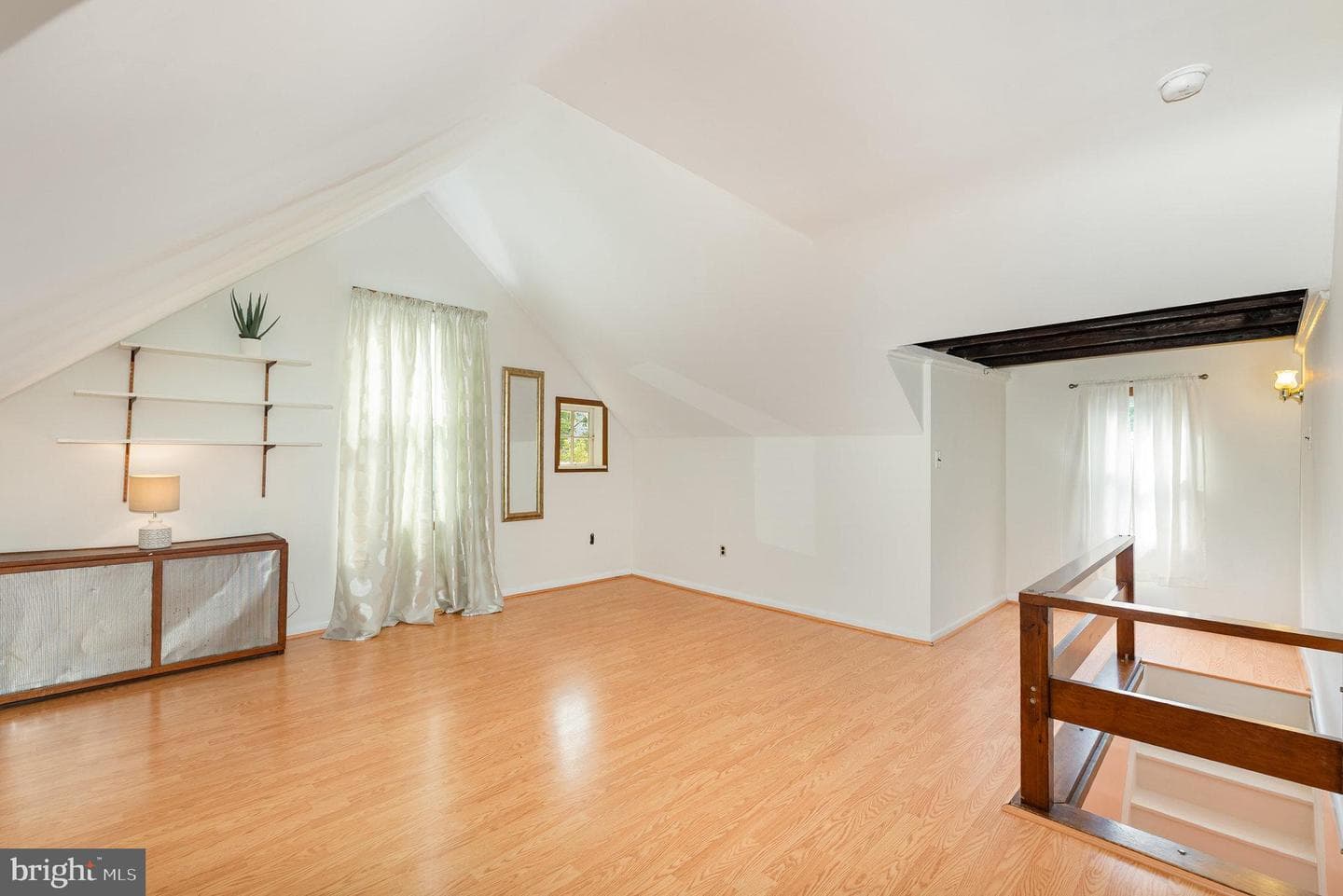 5005 Catalpha Road photo 15