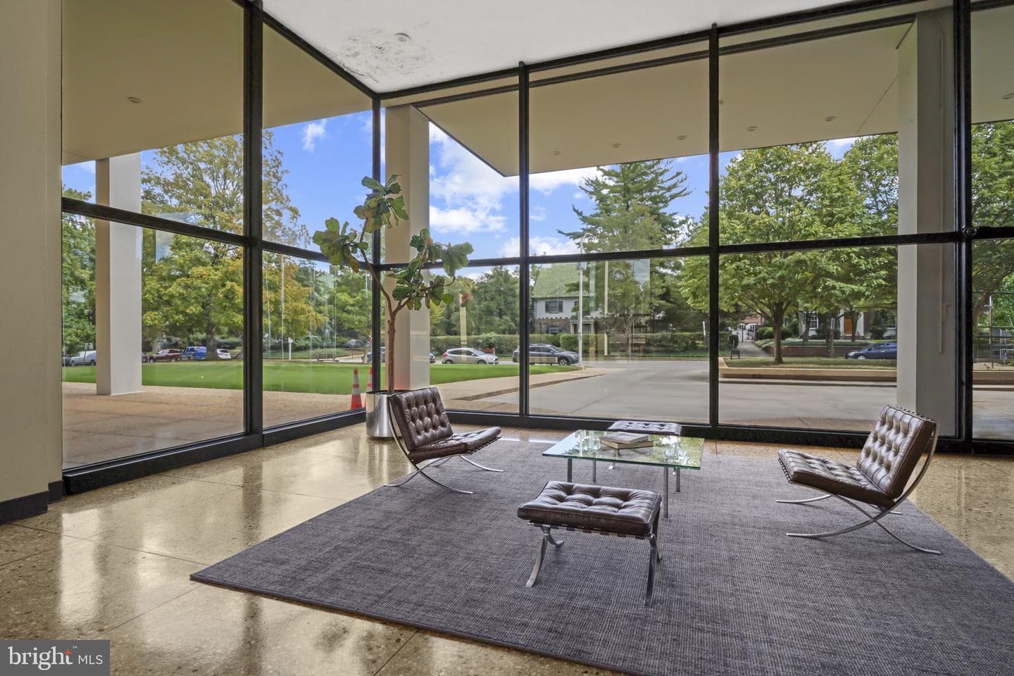 4000 N Charles Street #706 photo 22