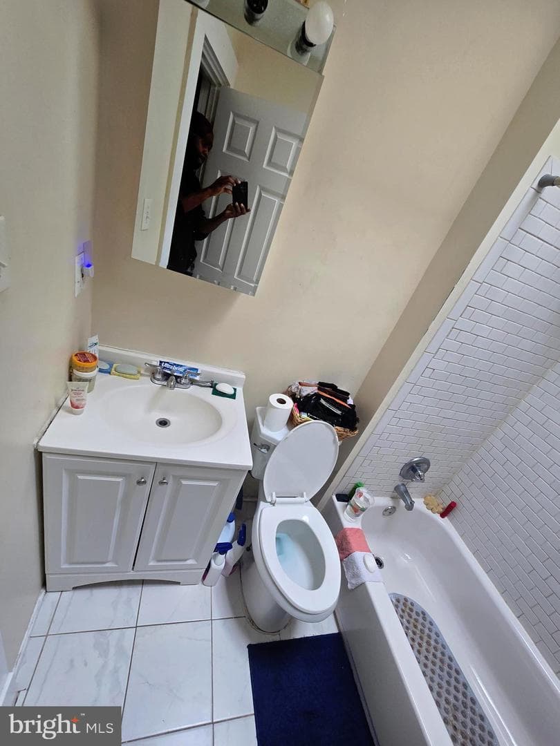 708 Belgian Avenue photo 11