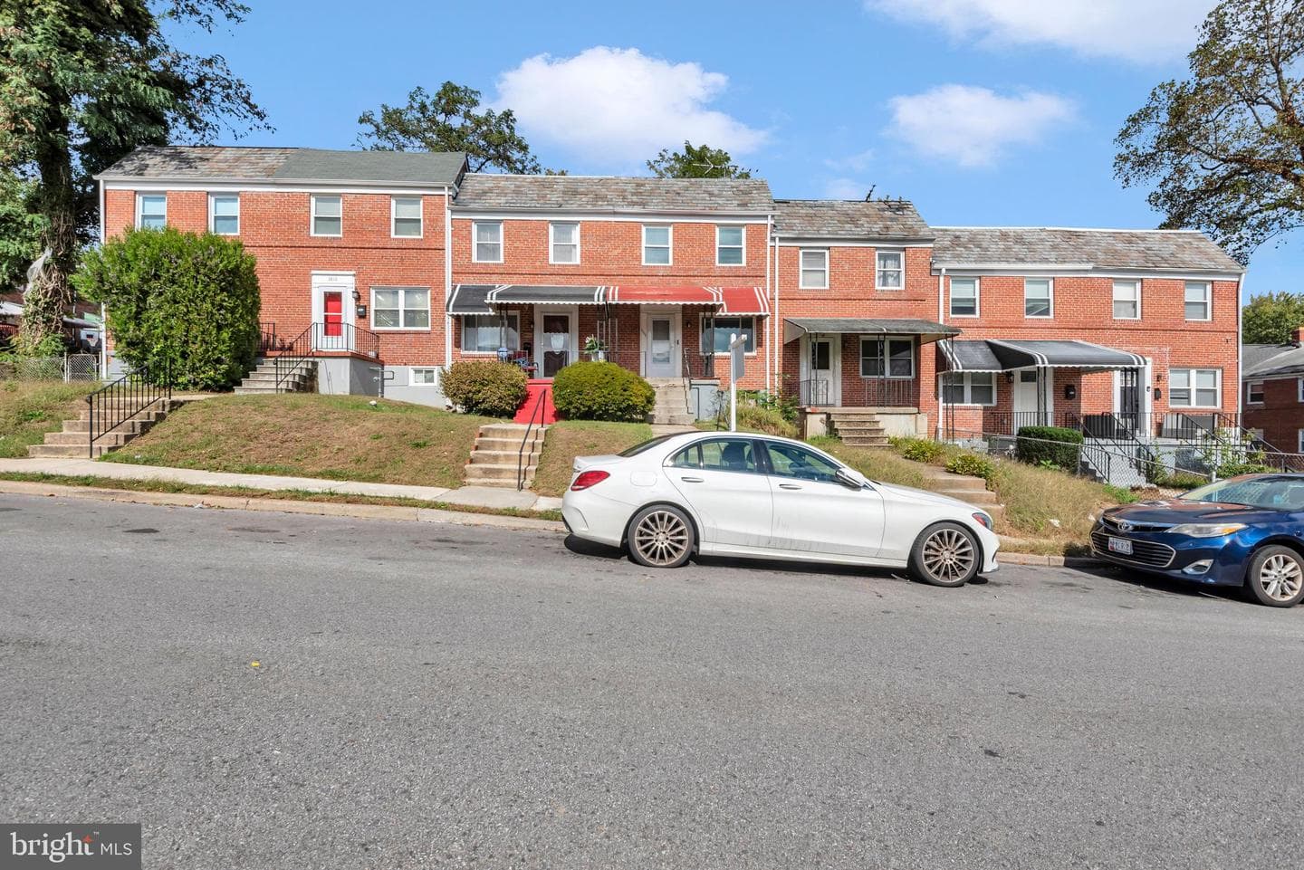 3806 Rokeby Road photo 3