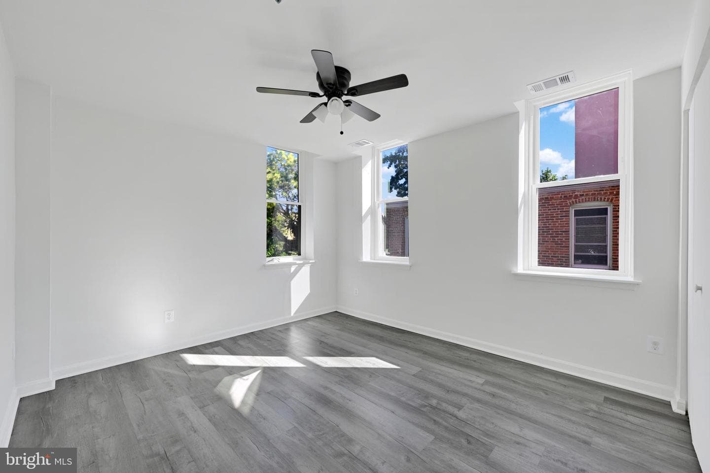 1422 E Baltimore Street #202 photo 10
