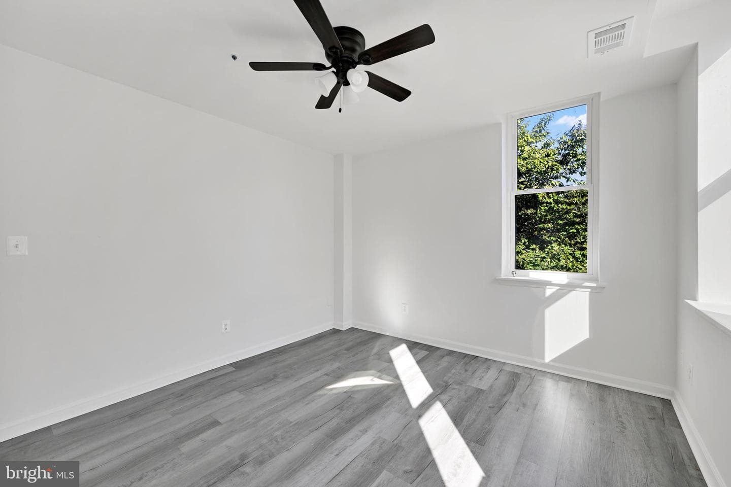 1422 E Baltimore Street #202 photo 11