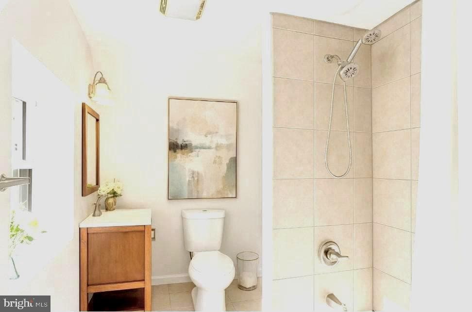 5709 Woodcrest Avenue photo 12