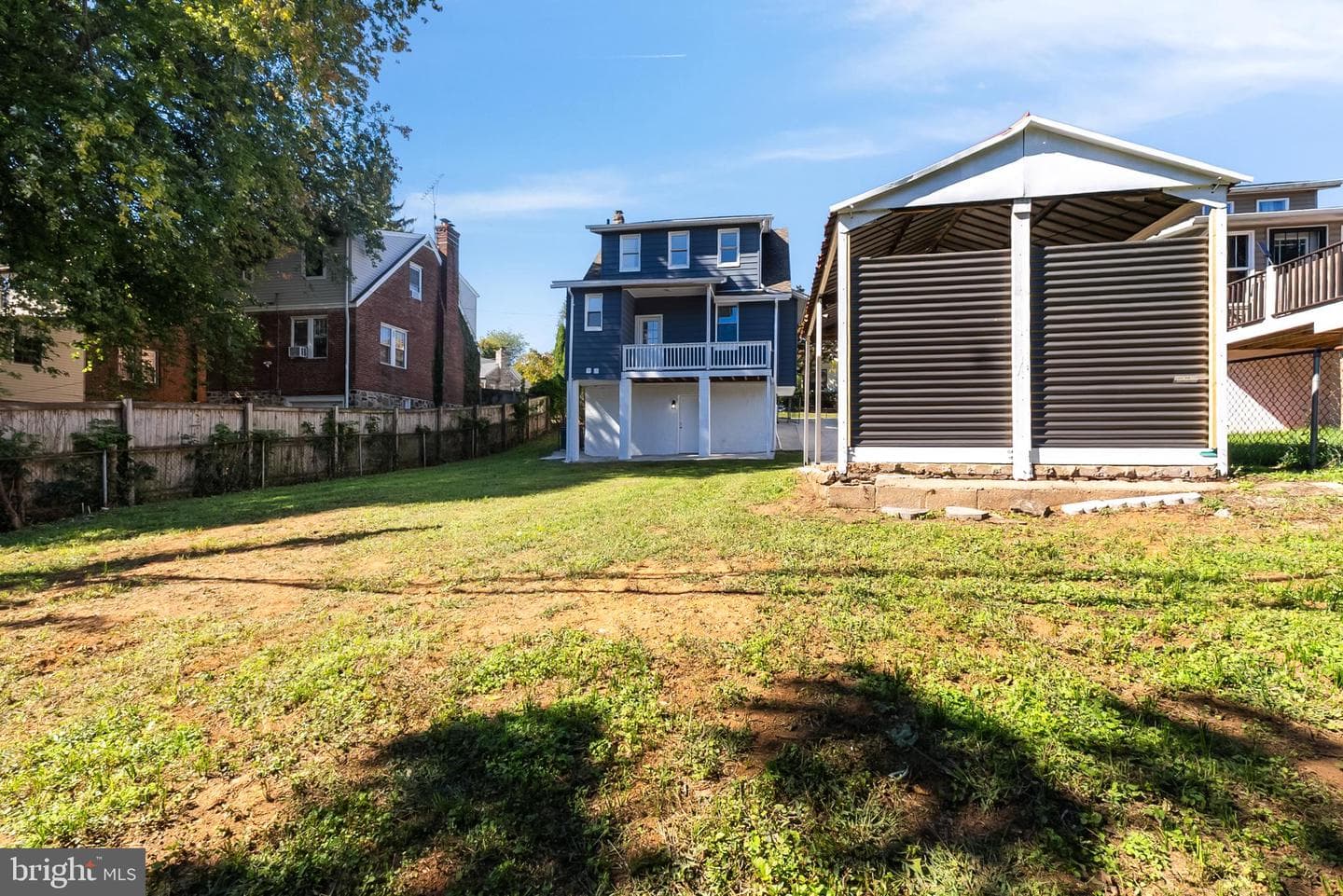5211 Eugene Avenue photo 66
