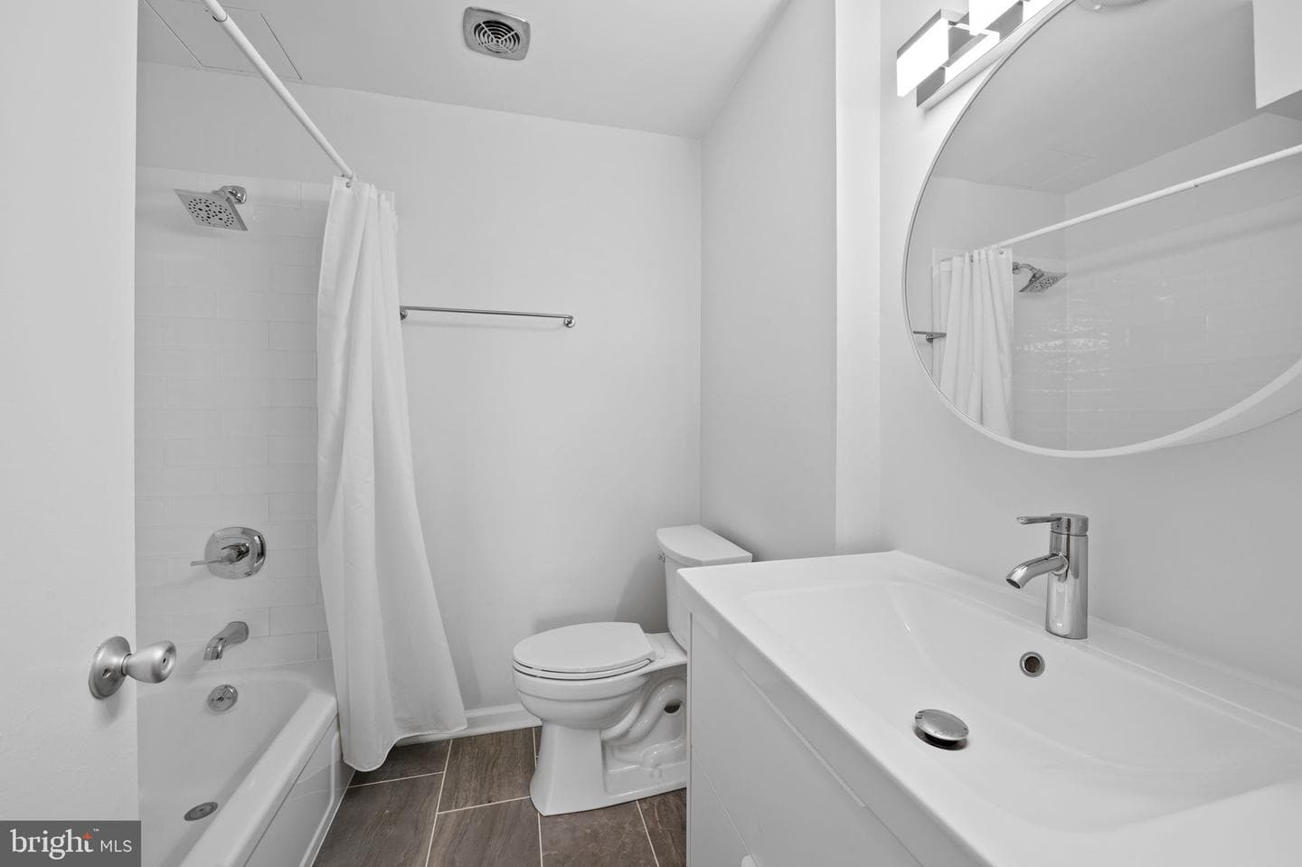 1101 Saint Paul Street #1402 photo 20