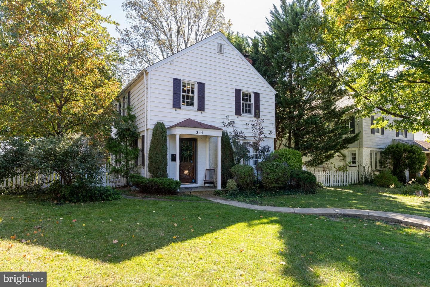 311 Woodbourne Avenue photo 6
