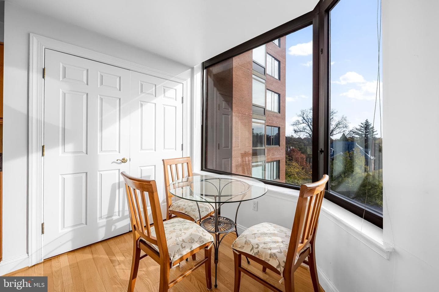3704 N Charles Street N #406 photo 16
