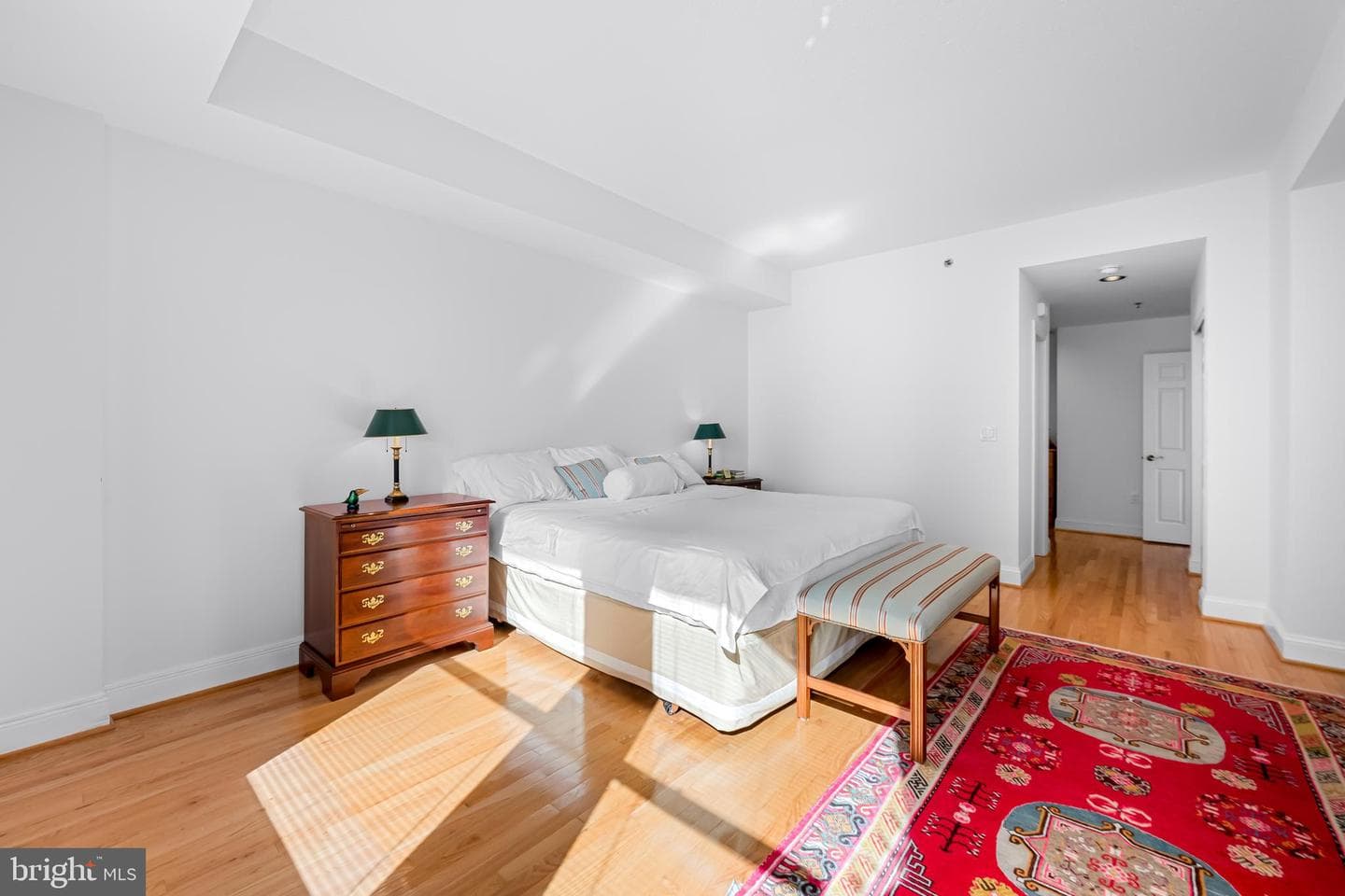 3704 N Charles Street N #406 photo 22