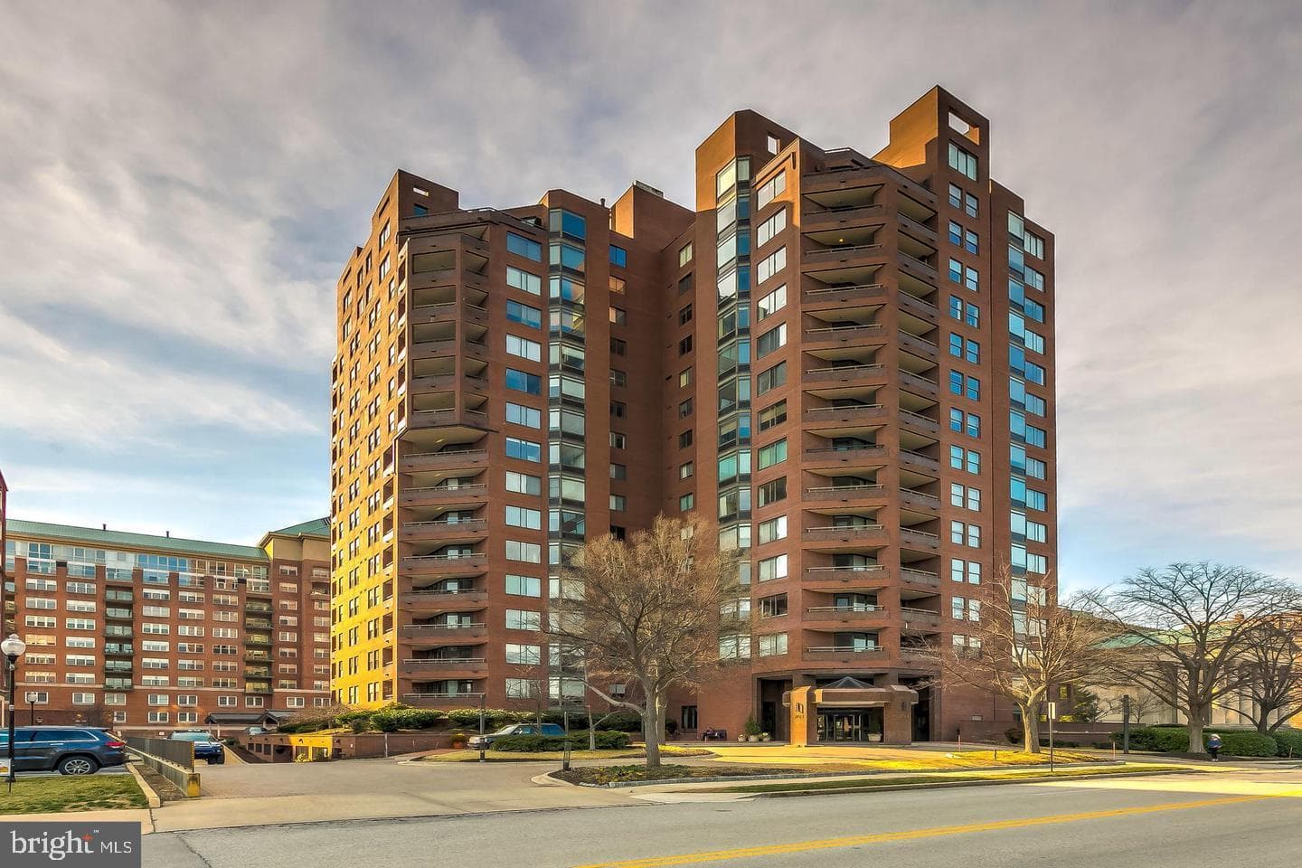 3704 N Charles Street N #406 photo 31