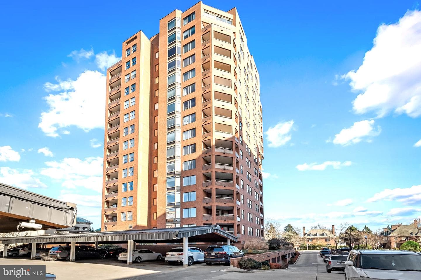 3704 N Charles Street N #406 photo 33
