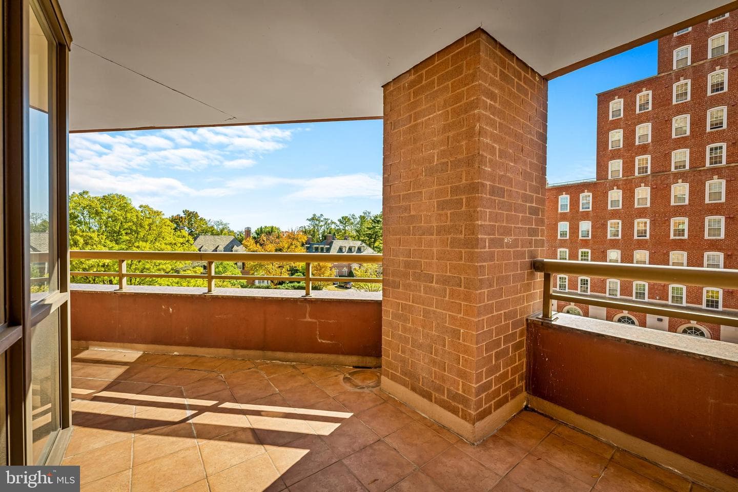 3704 N Charles Street N #406 photo 42